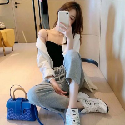 鲜花盛开的村庄